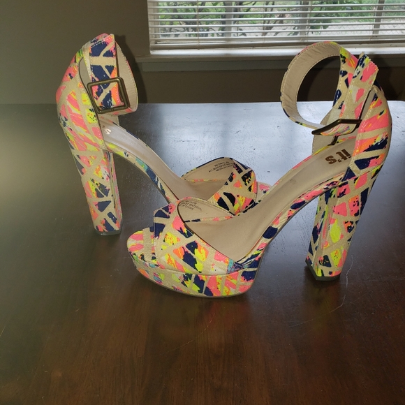 It's Fashion Shoes - It's Fashion Platform Heels